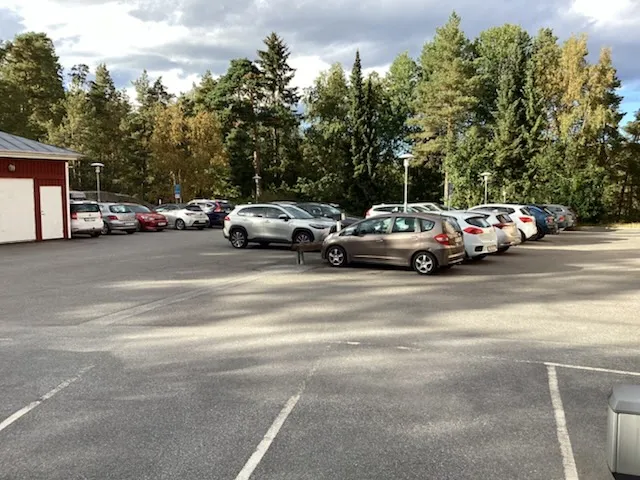 Parkeringsplats vid BRF Eken 663